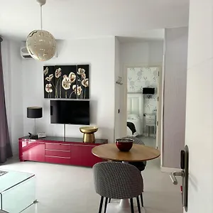 Abril Apartment